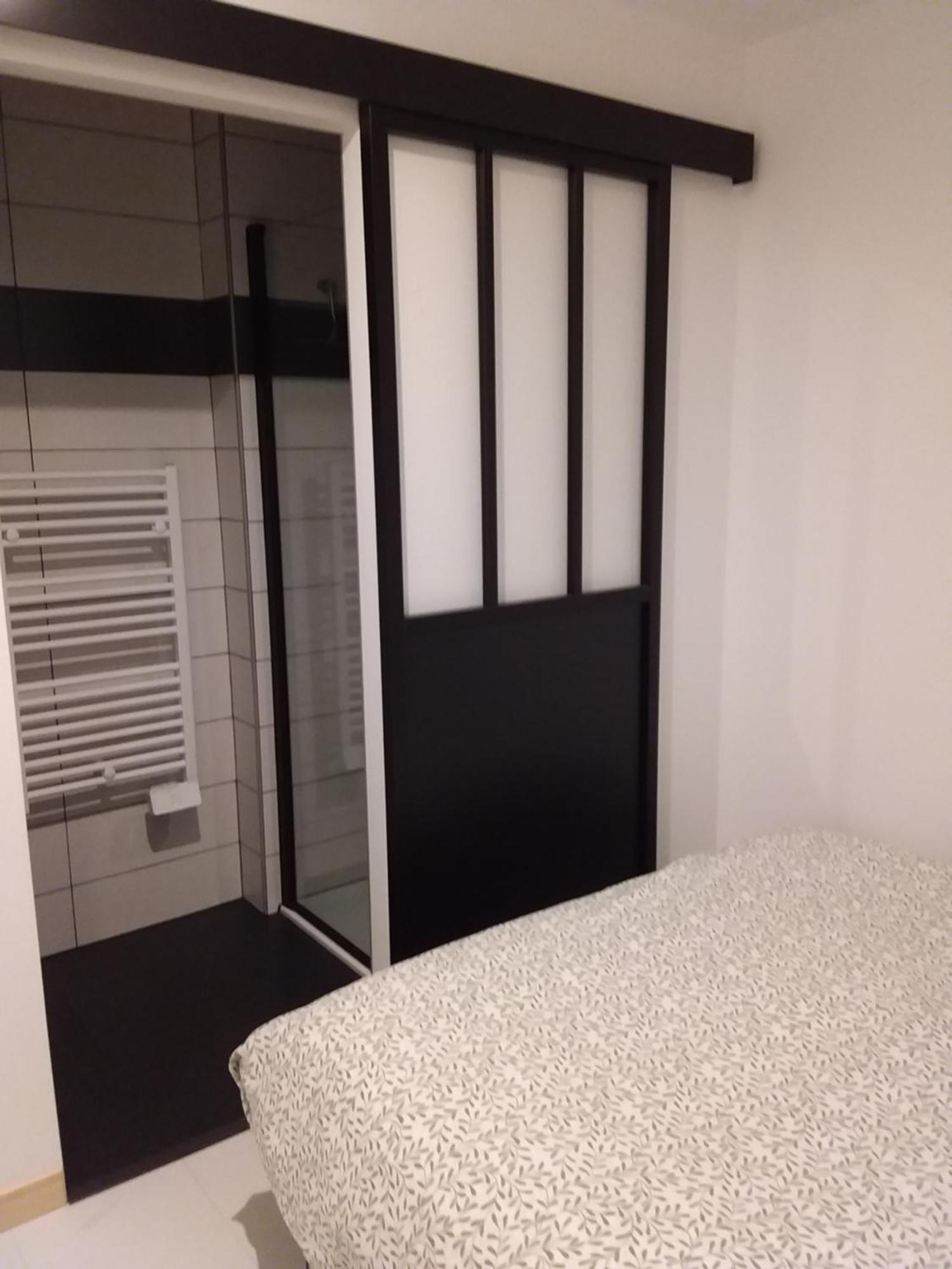 Appartement Dans Maison De Village Crots Bagian luar foto